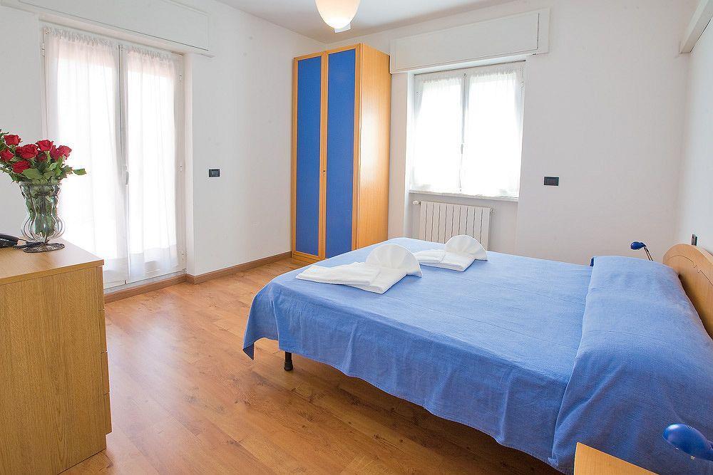 Aparthotel Residenza Adelaide à Finale Ligure Extérieur photo