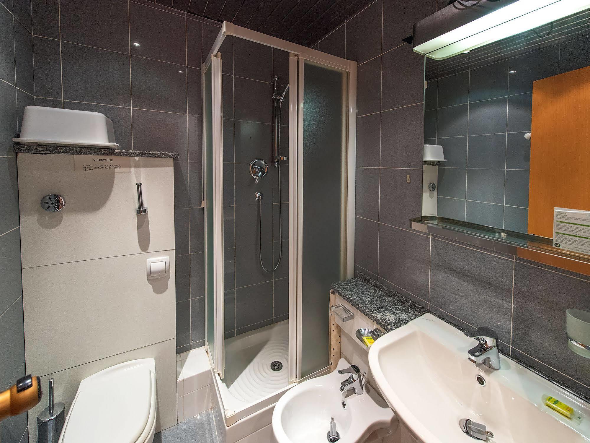 Aparthotel Residenza Adelaide à Finale Ligure Extérieur photo