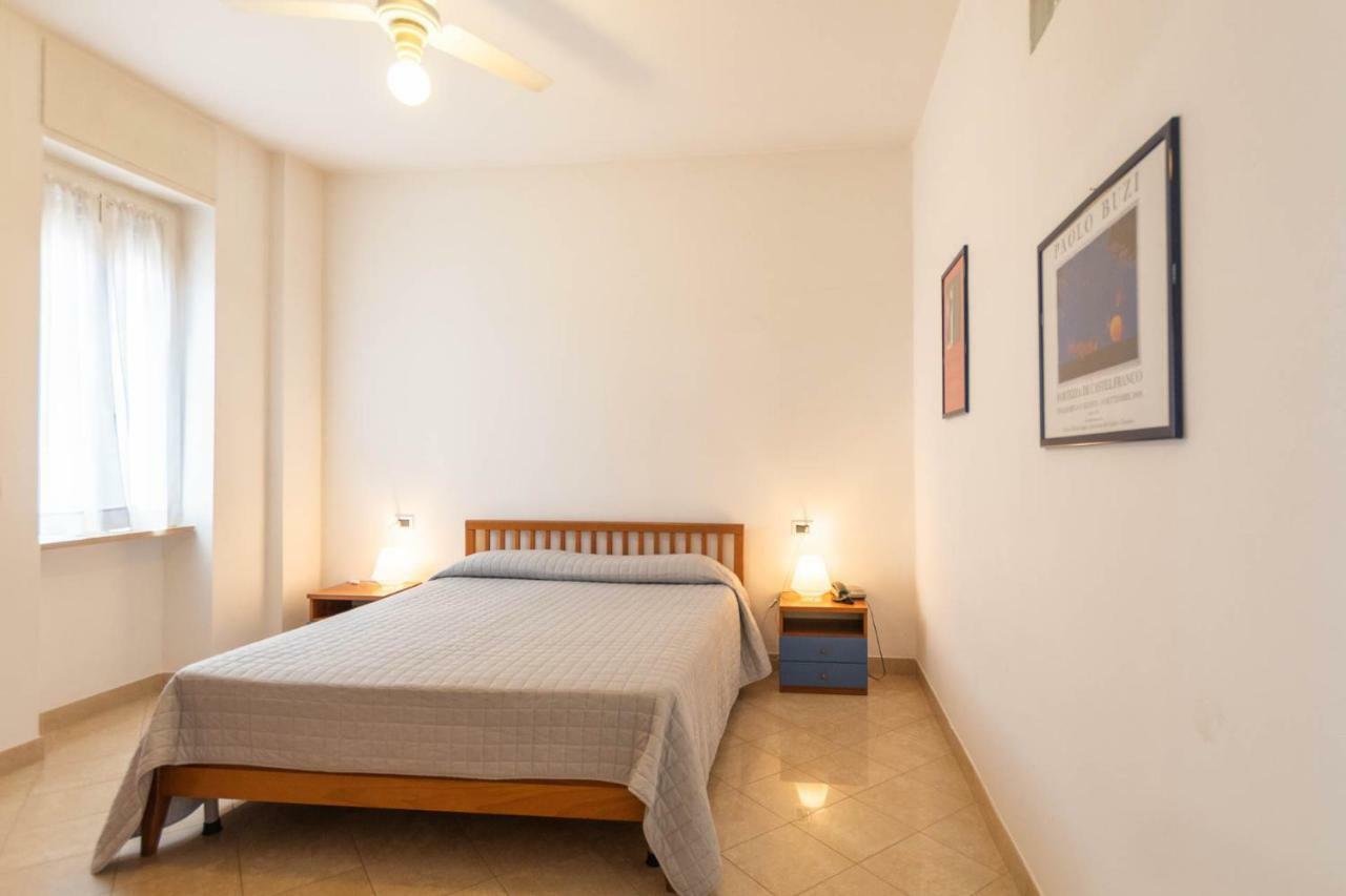 Aparthotel Residenza Adelaide à Finale Ligure Extérieur photo